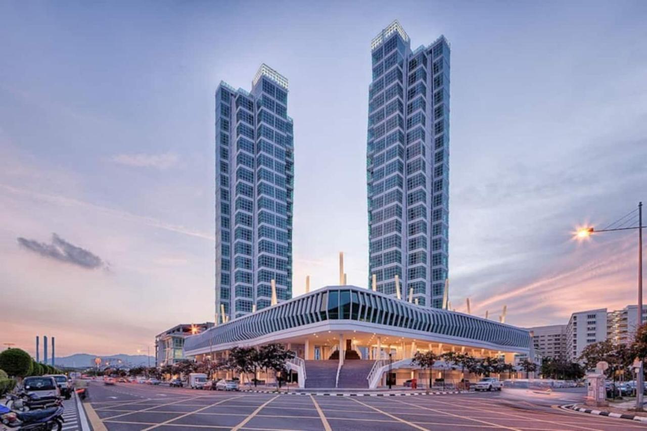 Loft Pano Seaview Suite 2 Bedroom By The Only Bnb Jelutong Ngoại thất bức ảnh