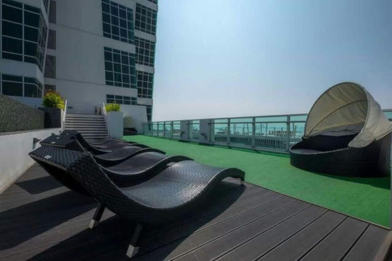 Loft Pano Seaview Suite 2 Bedroom By The Only Bnb Jelutong Ngoại thất bức ảnh